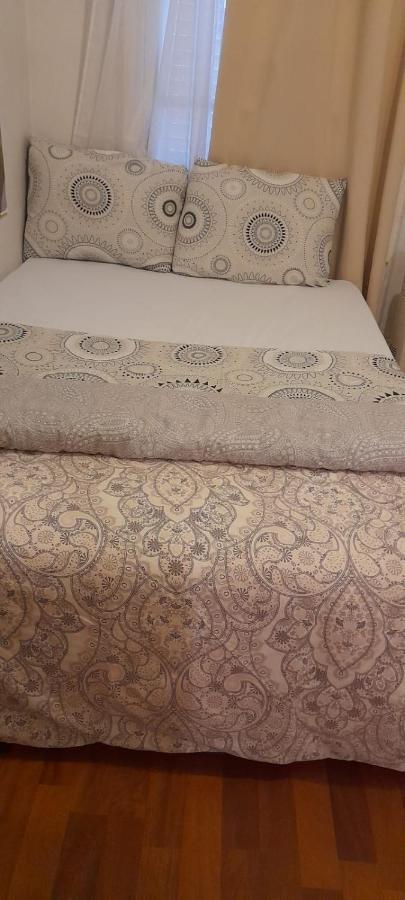 Chic Appartement Венсен Экстерьер фото